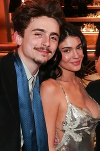 Timothée Chalamet’s High-Fashion Transformation: The Influence of Kylie Jenner on the 'Prince of Cinema' - image 0