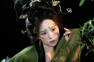 YiTuYu Art Language Vol.10298: Captivating Portrait Gallery of Fei Teng De Mi Zhou (15P) - image 11