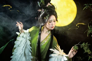 YiTuYu Art Language Vol.10298: Captivating Portrait Gallery of Fei Teng De Mi Zhou (15P) - image 14