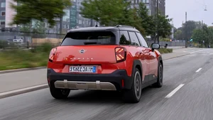 MINI Aceman Debuts in Vietnam: A Premium Electric Crossover for 2.4 Billion VND - image 9