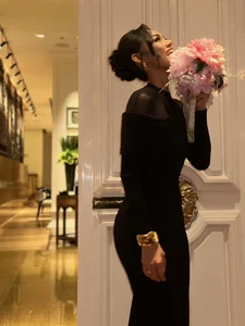 Who Caught Thanh Hang’s Wedding Bouquet? Star-Studded Nuptials Spark Online Buzz - image 4