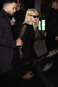 Rosé Stuns at Saint Laurent Pre-Oscar Party with Hailey Bieber and Hollywood Stars - image 5