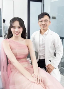 Dr. Hieu Nhan Shares Secrets to Designing a Natural Smile for Miss Thanh Thuy - image 5