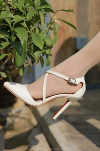 IESS Wan Ping Urban Encounter Photography - Meeting Her at the Corner - image 15