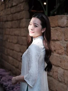 Karen Nguyen radiates timeless elegance in a pure white traditional Ao Dai - image 11