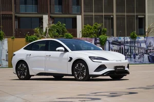 BYD Seal EV: Premium Electric Sports Sedan Debuts in Vietnam Market - image 2