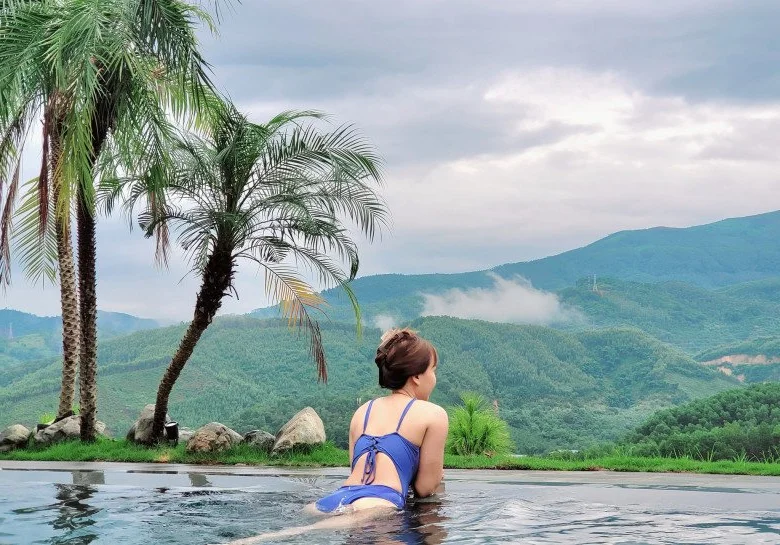 Actor Manh Truong's Wife Rocks Youthful Style After Fashion Criticism