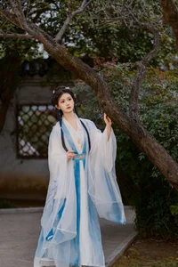 Elegant Portraiture: YiTuYu Art Language Vol.8083 Featuring Yue Li in Minimalist White - image 13