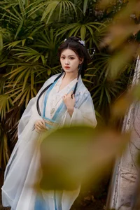 Elegant Portraiture: YiTuYu Art Language Vol.8083 Featuring Yue Li in Minimalist White - image 15