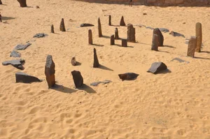 The Mystery of Prehistoric Stone Circles in the Egyptian Desert - image 5