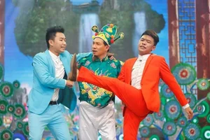 Mentoring the Next Generation: The Actor Guiding NSND Cong Ly's Son - image 0