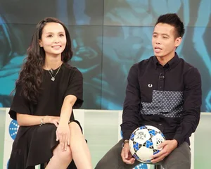 Netizens Speculate Pregnancy as Duy Manh’s Sister-in-Law Huyen Mi Wears Loose Dress - image 8