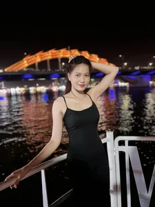 The Stunning Volleyball Star: Combining Athletic Talent with Grace and Breathtaking Style - image 5