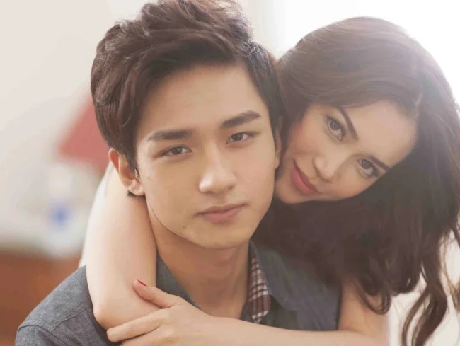 Vbiz Sexiest Beauty and Hanoi Handsome Boy Spark Rumors with Intense Chemistry
