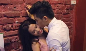 Vbiz Sexiest Beauty and Hanoi Handsome Boy Spark Rumors with Intense Chemistry - image 2