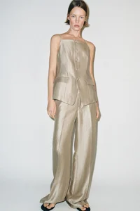 Elegant Quiet Luxury Summer Fashion Inspiration from Germany - image 8
