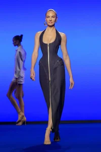 From Humble Beginnings to Million-Dollar Lingerie Supermodel: An Inspiring Journey - image 5