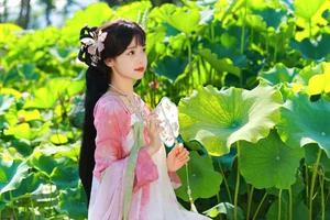YiTuYu Art Language Vol.4644 Gallery: Captivating Portraits of Chi Chi Qing Yu Biao - image 25