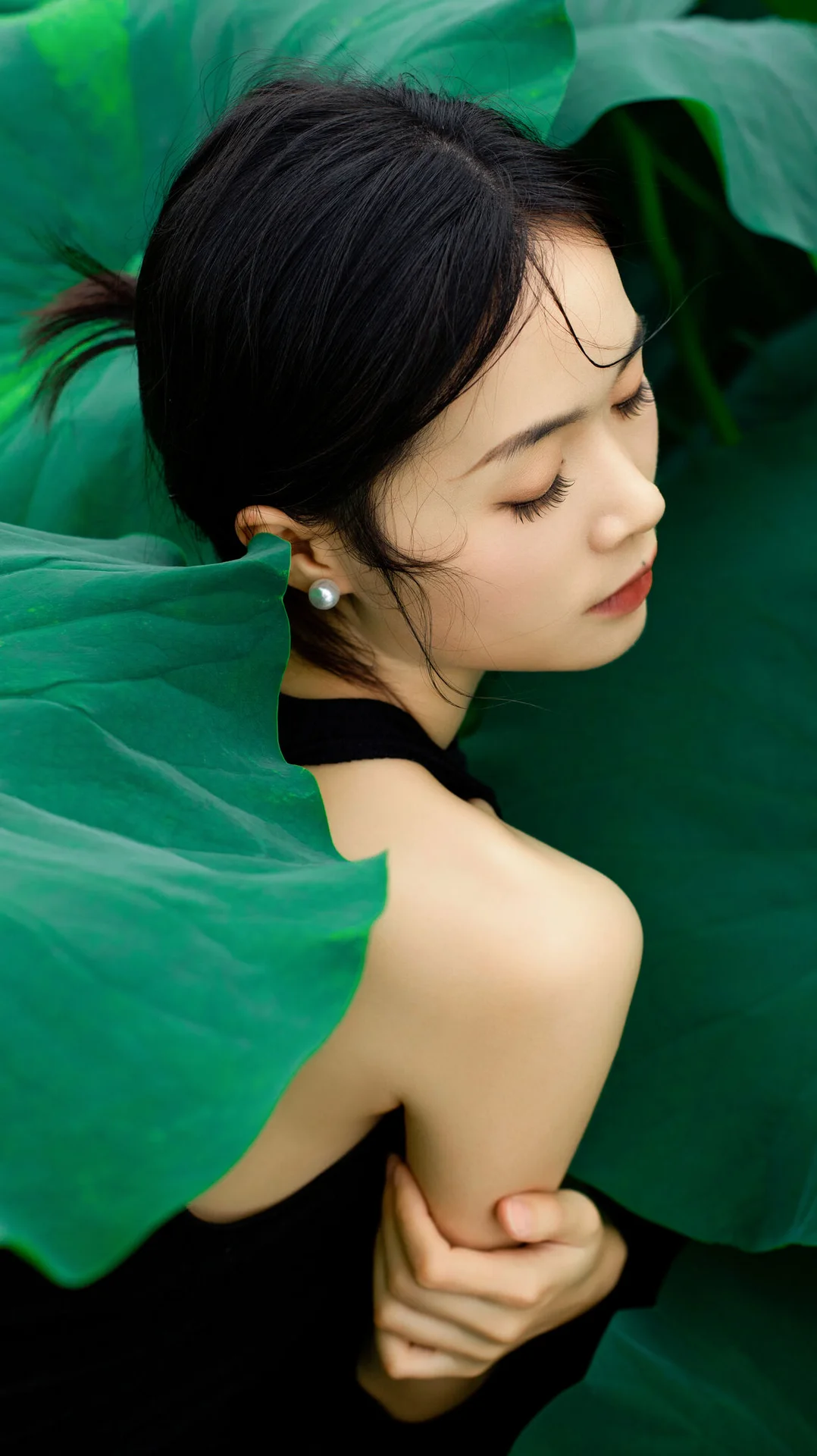 YiTuYu Art Language Vol.7663 Yi: Capturing Natural Beauty and Modern Lifestyle Photography