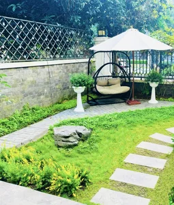 Inside the Gorgeous Flower-Filled Villa of Northern Vietnam’s Wealthiest Actress - image 1