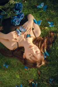 Bold Expressions: YiTuYu Art Language Vol.5595 Liboom Photography Set - image 5