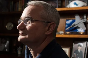 Former US Military Pilots Reveal Shocking UFO Encounters - image 0