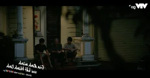 Gia Din Minh Vui Bat Thinh Linh Episode 52: Cong Prepares His Heartbreaking Farewell Letter - image 4