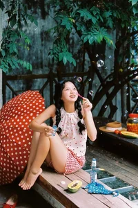 Former Child Star Lam Thanh My Debuts Bold and Mature Fashion Style at 19 - image 10