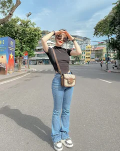 Meet the Martial Arts Hot Girl with a Doll-Like Face and Bruce Lee Skills - image 4