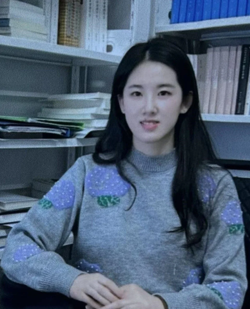 Viral Sensation: Meet the University Lecturer Who Looks Exactly Like Liu Yifei