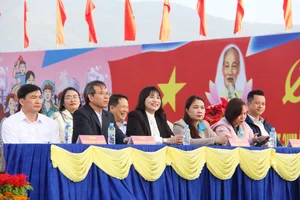 Binh Dinh Inaugurates Coastal National Flag Road in Quy Nhon City - image 4