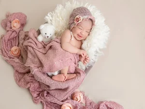 Kha Ly and Thanh Duy Share First Adorable Photos of Their Newborn Daughter - image 5