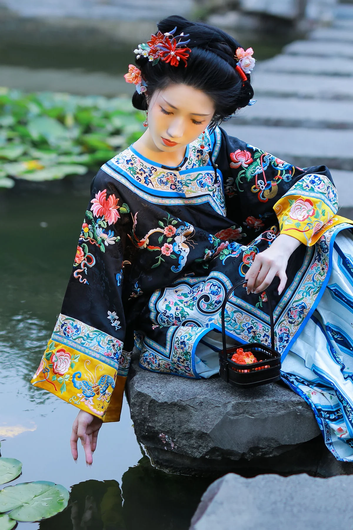 Artistic Elegance in YiTuYu Art Language Vol.7896 Featuring Bie Qiu Yue