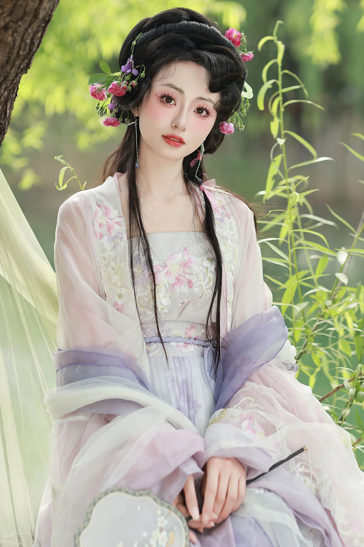 YiTuYu Art Language Vol.7182: Urban Elegance with Xiao Yang Ai Gan Fan