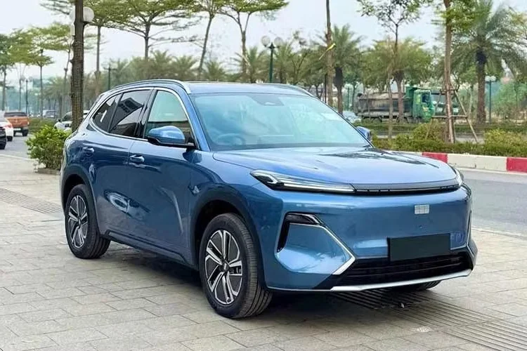 Geely Launches EX2 And EX5 EM-i SUVs Starting At 459 Million VND