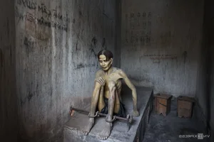 Exploring the Recreation of Hell on Earth in Saigon - image 7
