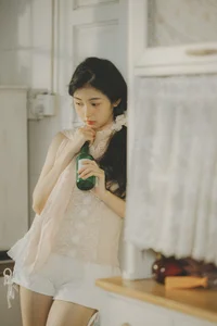 YiTuYu Art Language Vol.6123 Xiao Jing: A Masterclass in Artistic Portraiture and Visual Elegance - image 11