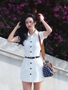 Chic Street Style Inspiration: How to Dress Like Vietnamese Fashion Icons - image 6