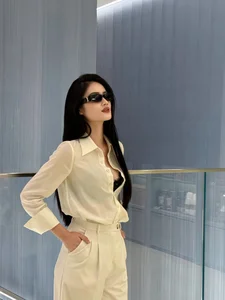 Chic Street Style Inspiration: How to Dress Like Vietnamese Fashion Icons - image 4