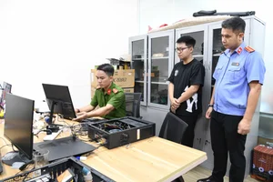 Vietnam Software Copyright Infringement: Police Raid 5 Locations - image 1