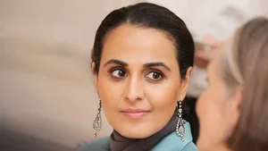 Elegant Royal Fashion: Exploring the Sophisticated Style of the Princess of Qatar - image 6