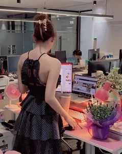 Elegant Office Fashion: The Mystery and Charm of Professional Workwear Style - image 0