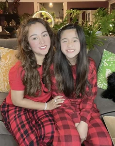 Comedian Thuy Nga Stuns Fans with Gorgeous Photos at Age 47 - image 2