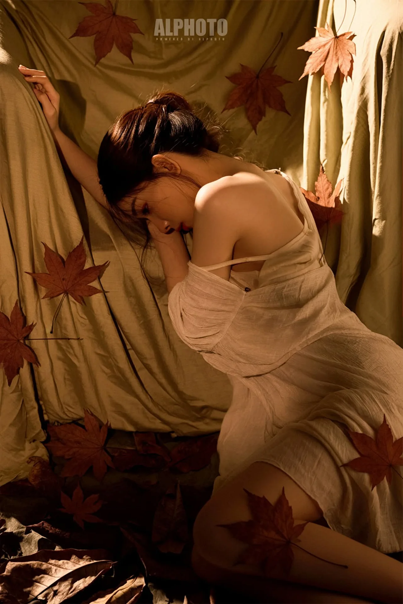 Autumn Muse Portrait: Captivating Vintage Aesthetic Beauty.