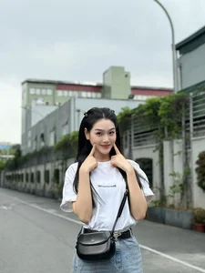 Meet the Cast of 'Những Nẻo Đường Gần Xa': A Deep Dive into the Stars - image 5