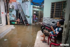 Urban Waterscape: Ho Chi Minh City Navigates Record-Breaking High Tides - image 7
