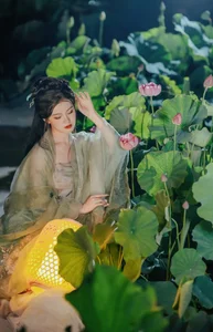 Radiant Beauty: YiTuYu Art Language Vol.4861 Featuring Model Yue Li - image 10