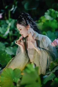 Radiant Beauty: YiTuYu Art Language Vol.4861 Featuring Model Yue Li - image 20