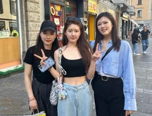 Zhao Wei’s Daughter Huynh Tan Stuns at 13 with Surprising Maturity and Beauty - image 5