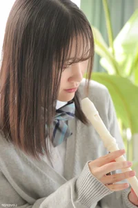 Maki Chiba's Ethereal Charm: A Visual Journey Through LOVEPOP Photoset 04 - image 24
